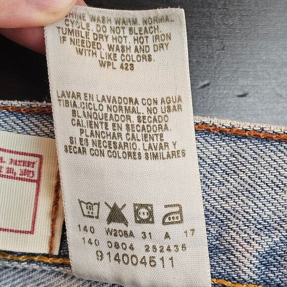 Vintage Signature Levi Strauss Relaxed Fit Denim Jeans Mens 34x32 Actual 32x30 - Picture 11 of 15